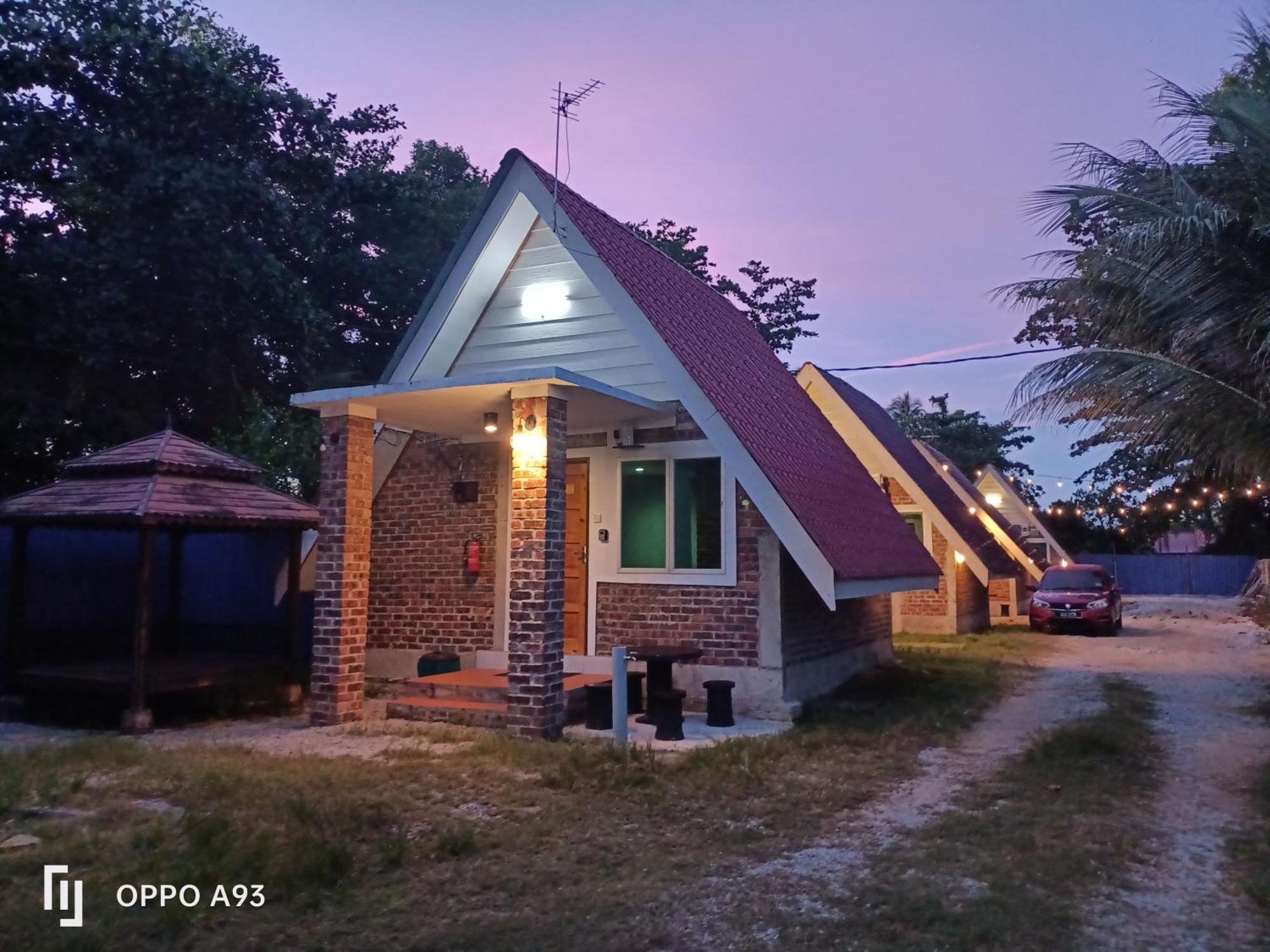 Zainab Cottage Pasir Puteh Dış mekan fotoğraf